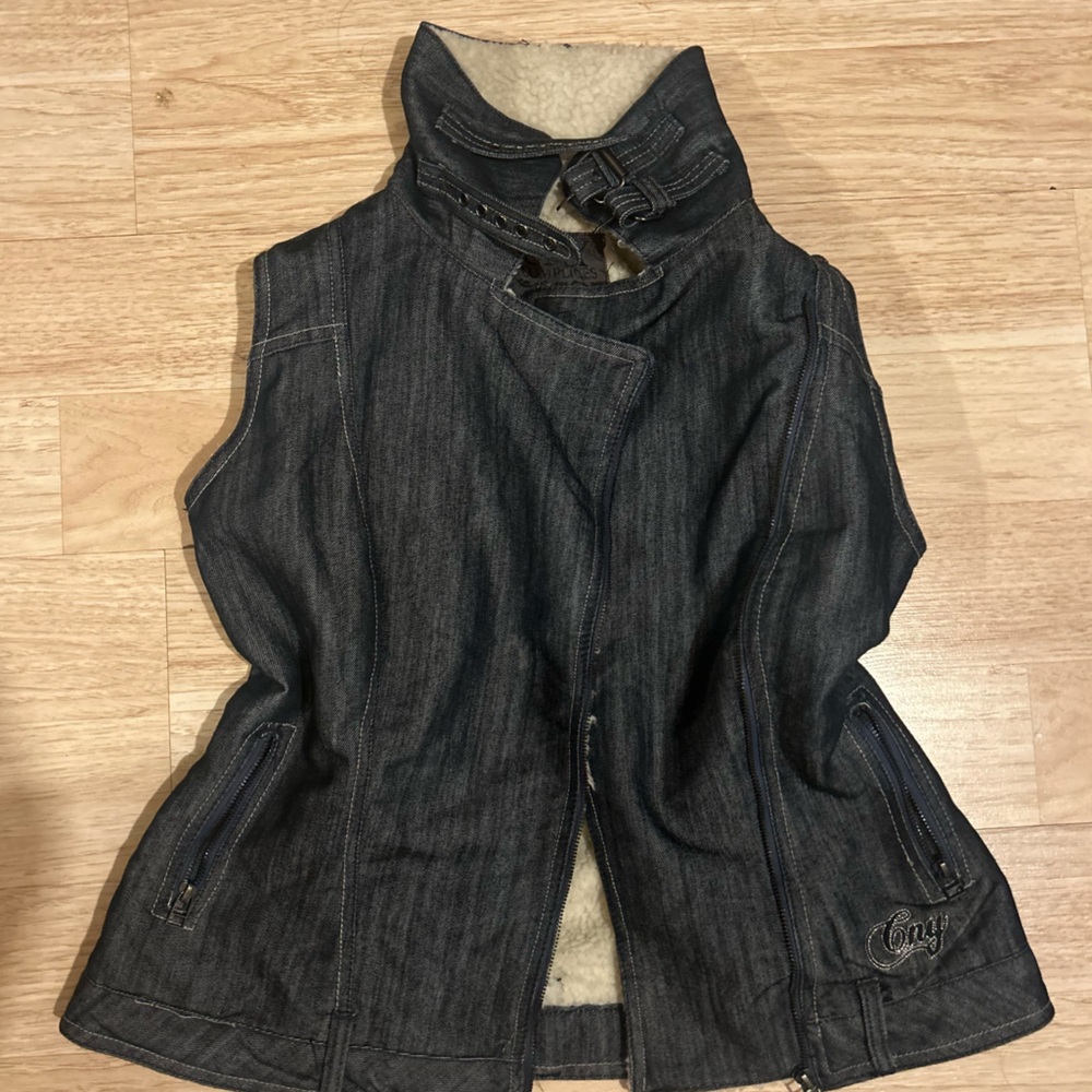 CNY Cozy Women's Black Jean Jacket Vest With Faux Fur Lining